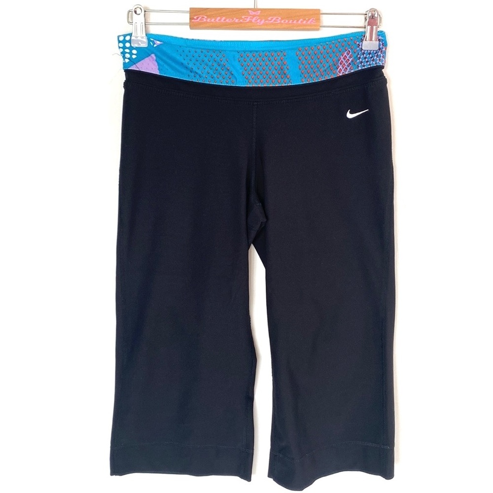 (A5) Nike Dri-Fit cropped active legging pants pants, Size S
